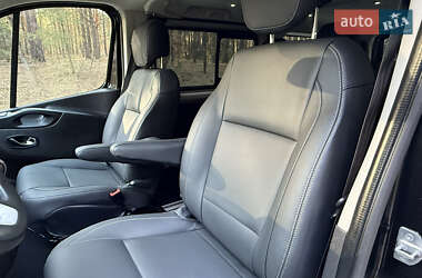 Минивэн Renault Trafic 2021 в 