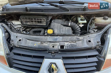 Минивэн Renault Trafic 2007 в 