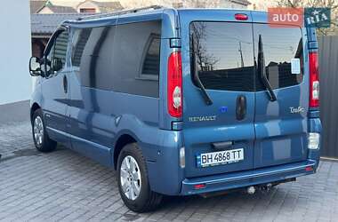 Мінівен Renault Trafic 2012 в 