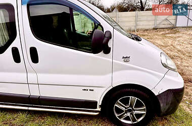 Минивэн Renault Trafic 2009 в 