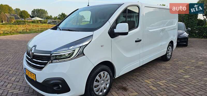 Renault Trafic 2022