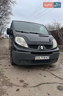 Грузовой фургон Renault Trafic 2010 в 