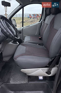 Грузовой фургон Renault Trafic 2010 в 