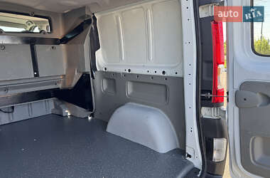 Минивэн Renault Trafic 2014 в 