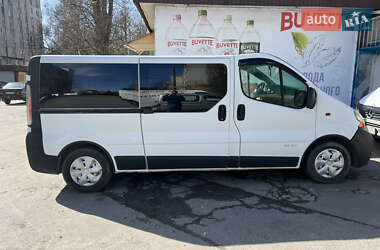 Мінівен Renault Trafic 2003 в 