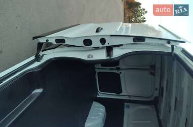 Вантажний фургон Renault Trafic 2022 в 