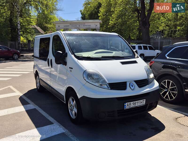 Мінівен Renault Trafic 2013 в Вінниці