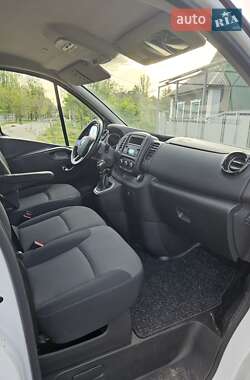 Грузовой фургон Renault Trafic 2021 в 