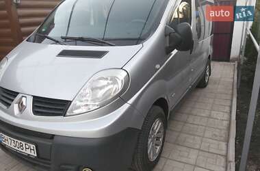 Минивэн Renault Trafic 2010 в 