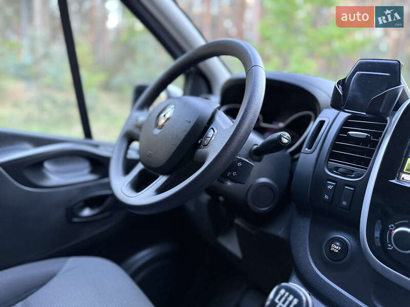 Другие грузовики Renault Trafic 2021 в Киеве