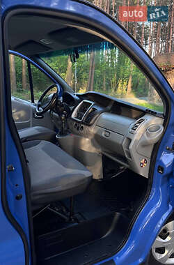 Мінівен Renault Trafic 2011 в 