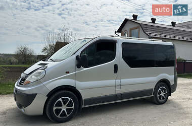 Мінівен Renault Trafic 2007 в Кам'янець-Подільському