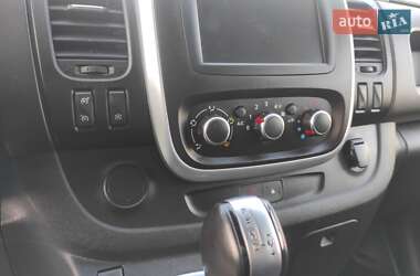 Вантажний фургон Renault Trafic 2021 в 
