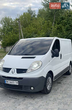 Вантажний фургон Renault Trafic 2011 в Рівному