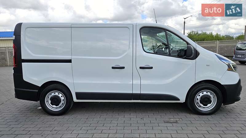 Вантажний фургон Renault Trafic 2021 в Радомишлі