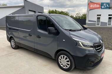 Вантажний фургон Renault Trafic 2022 в 