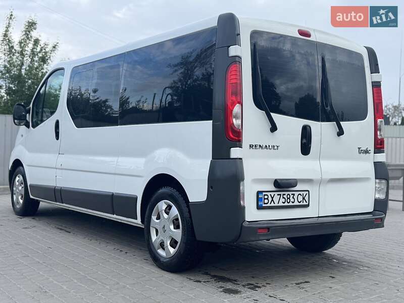 Мінівен Renault Trafic 2013 в Старокостянтинові