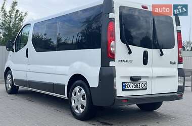 Минивэн Renault Trafic 2013 в 