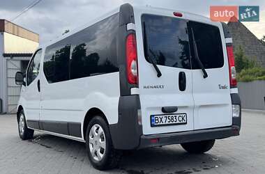 Минивэн Renault Trafic 2013 в 