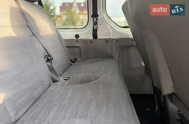 Минивэн Renault Trafic 2013 в 