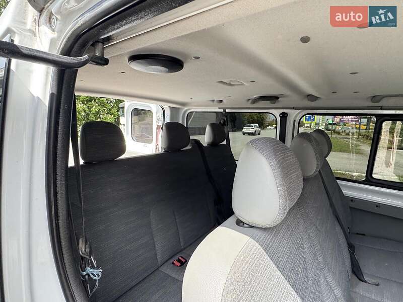 Мінівен Renault Trafic 2013 в Старокостянтинові