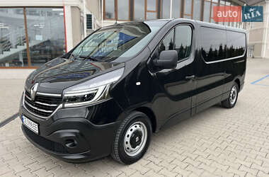 Минивэн Renault Trafic 2020 в 