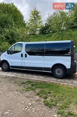 Мінівен Renault Trafic 2006 в 