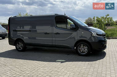 Грузовой фургон Renault Trafic 2020 в 