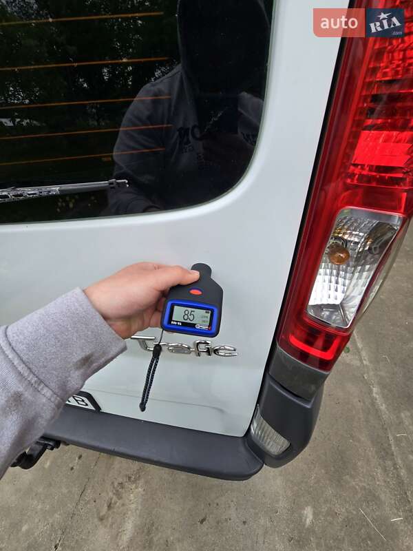 Грузовой фургон Renault Trafic 2012 в Косове
