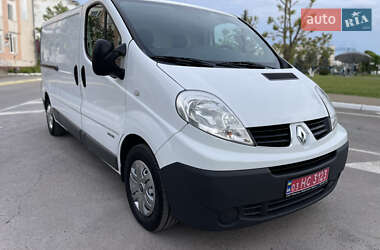 Вантажний фургон Renault Trafic 2014 в Радивиліві