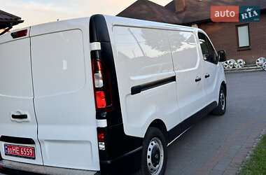 Грузовой фургон Renault Trafic 2020 в 