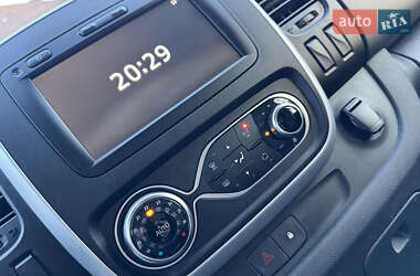 Грузовой фургон Renault Trafic 2020 в 
