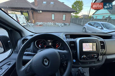 Грузовой фургон Renault Trafic 2020 в 