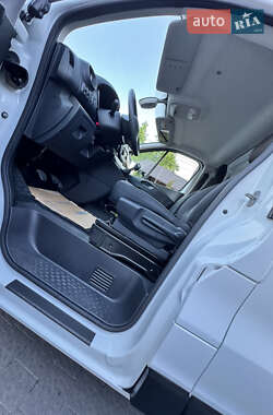 Грузовой фургон Renault Trafic 2020 в 