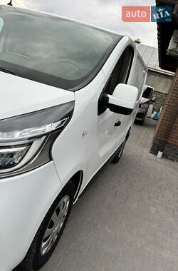 Вантажний фургон Renault Trafic 2021 в 
