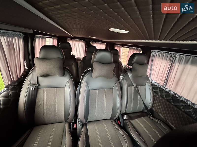 Минивэн Renault Trafic 2018 в Дубно