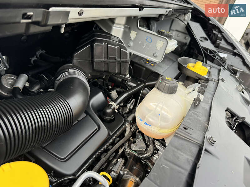 Минивэн Renault Trafic 2018 в Дубно