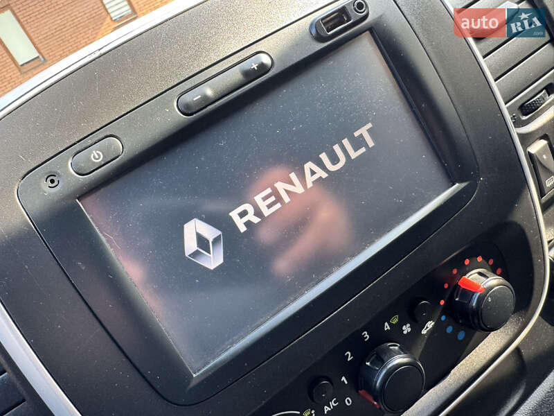 Минивэн Renault Trafic 2018 в Дубно