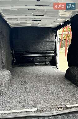 Вантажний фургон Renault Trafic 2016 в 