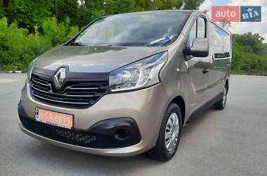 Минивэн Renault Trafic 2017 в Казатине