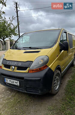 Минивэн Renault Trafic 2003 в 