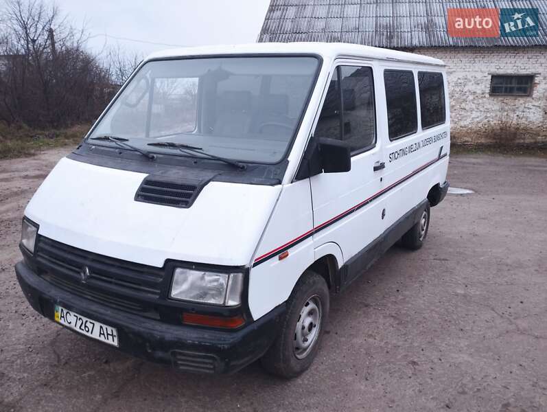 Минивэн Renault Trafic 1999 в 