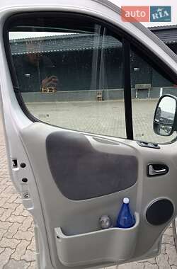 Мінівен Renault Trafic 2014 в 