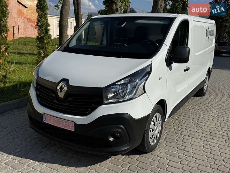 Грузовой фургон Renault Trafic 2018 в 