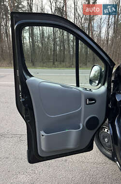 Вантажний фургон Renault Trafic 2013 в 