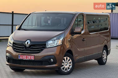 Мінівен Renault Trafic 2016 в Луцьку