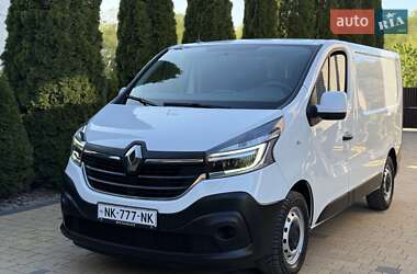 Грузовой фургон Renault Trafic 2021 в 