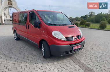 Грузовой фургон Renault Trafic 2014 в 