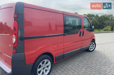 Грузовой фургон Renault Trafic 2014 в 
