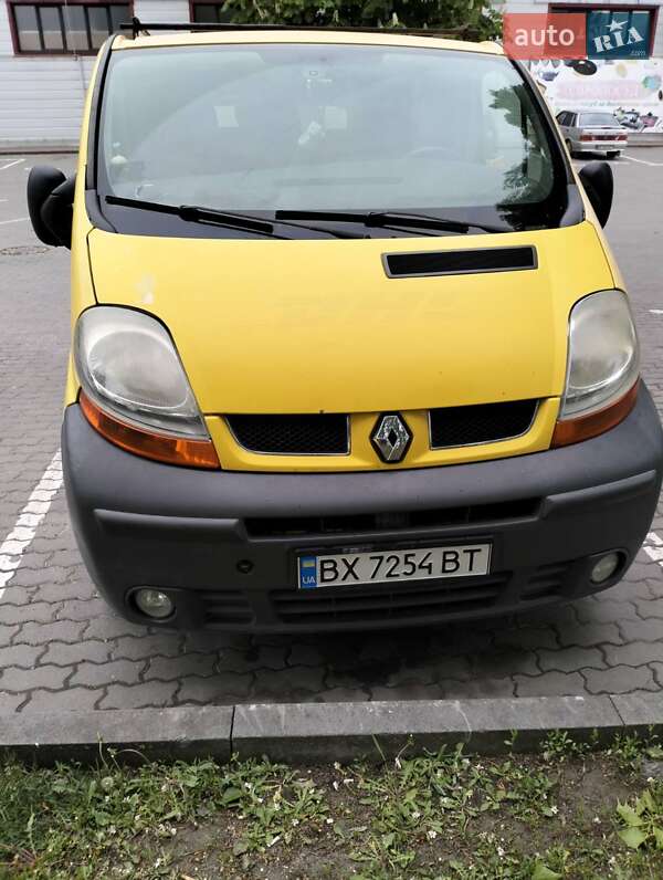 Грузовой фургон Renault Trafic 2003 в Хмельницком фото 7 Грузовой фургон Renault Trafic 2003 в Хмельницком